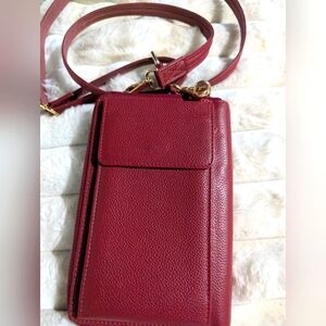 Elegant Burgundy Crossbody Bag